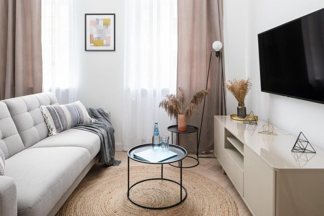 Rent like home - Boduena 4 Varsovie Extérieur photo